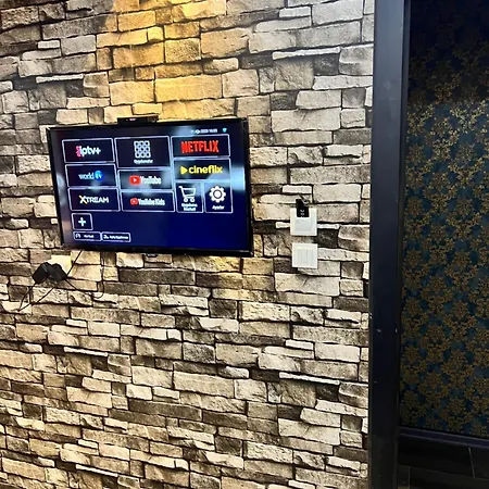 Grandlototel מלון *